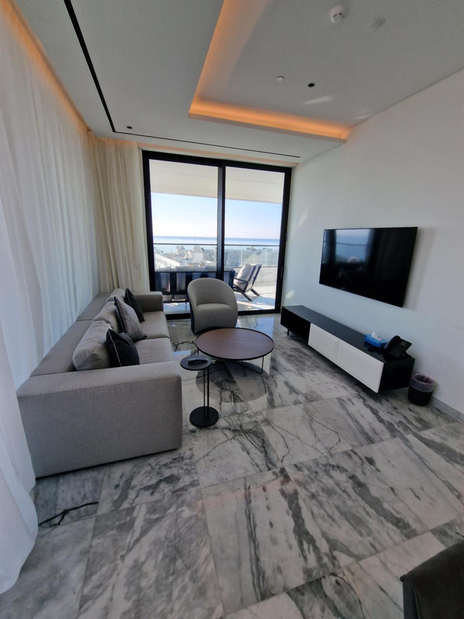 Luxury Private Apartments - Lemesos Exteriér fotografie